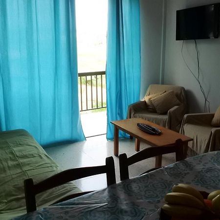 Kissonerga Beach Apartment Пафос Экстерьер фото